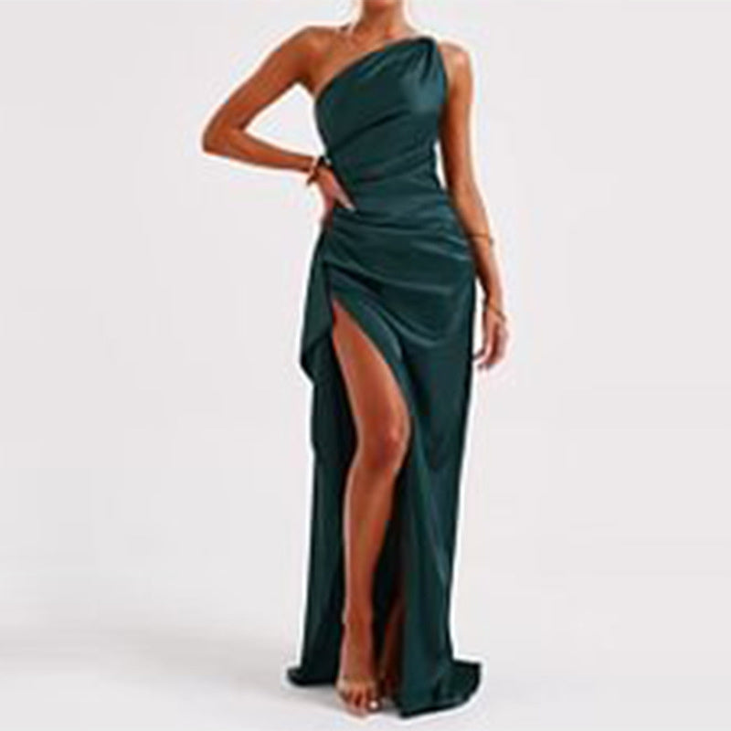Robe Satinée Véla – Élégance Sensuelle